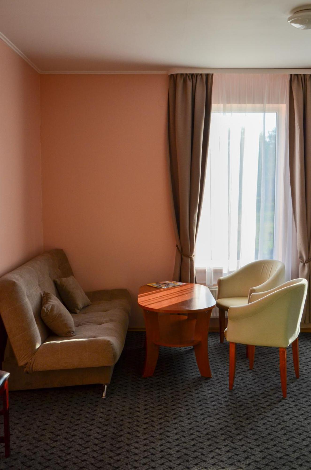 Viesbutis Ventaine Hotel Vente Exterior photo